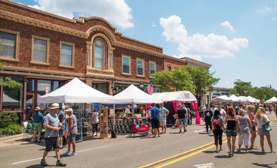ART on the GRAND Returns June 6–7 with 100+ Artists, Kids Art Alley and Family Fun